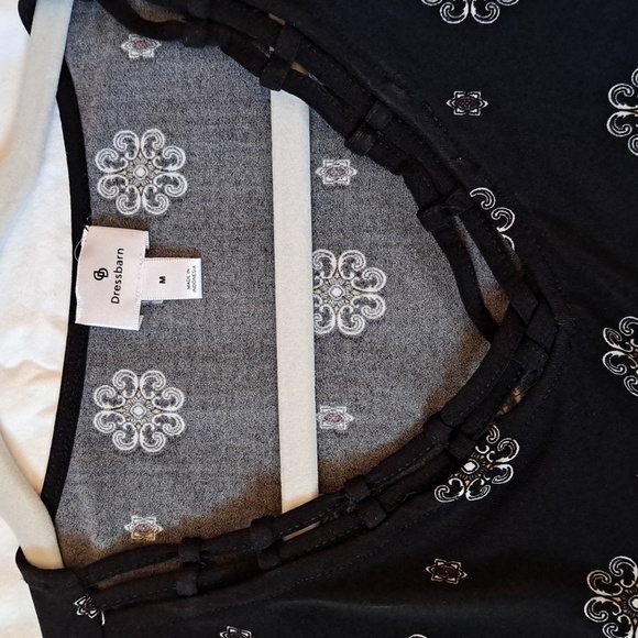 Tunic Top with Paisley Daisy Print Dressbarn - Picture 2 of 4